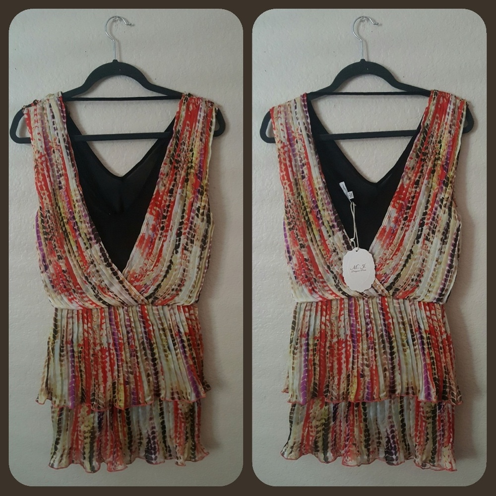 🌺Pleated Colorful Blouse ~Top  NWT